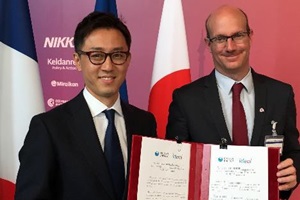 Paul de la Guérivière, CEO of Ideol Masaya Hasegawa, Representative director of Shizen Energy Shizen Ideol Japan