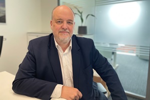Ørsted, Simply Blue Group and Subsea7 have appointed Hugh Yendole as development director for Salamander floating wind project Hugh Yendole Project Director Salamander