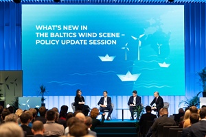 Panel discussion during WindWorks